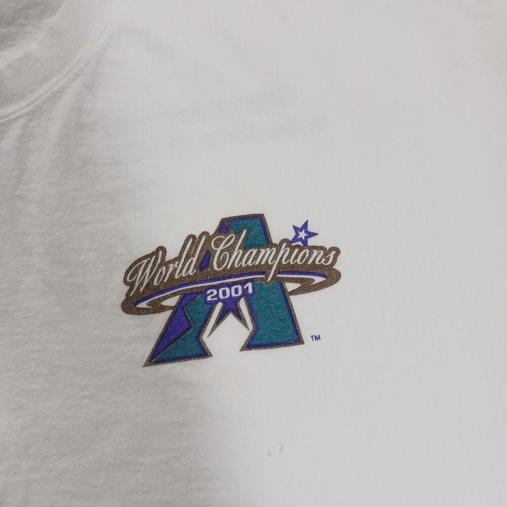 Vintage 2001 Arizona Diamondbacks World Champions MLB T-Shirt Hanes White XL